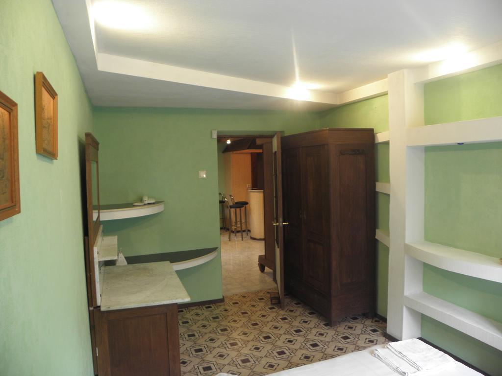 Apartament Erfolg 6 Daugavpils Buitenkant foto